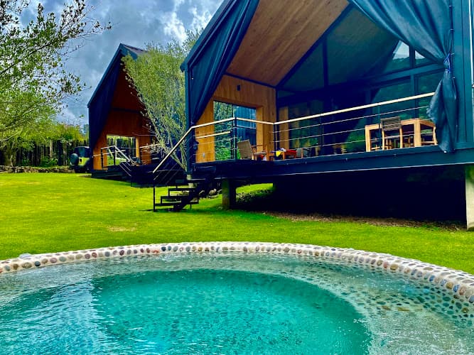SURONOSUR LODGE